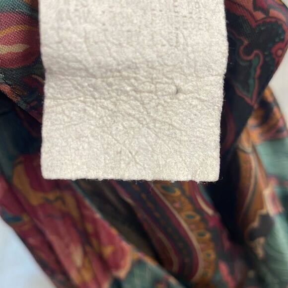 August Max Woman Blouse, Size 1X , Floral/Paisley Print, Green,Brown,Rust Colors - Picture 6 of 6